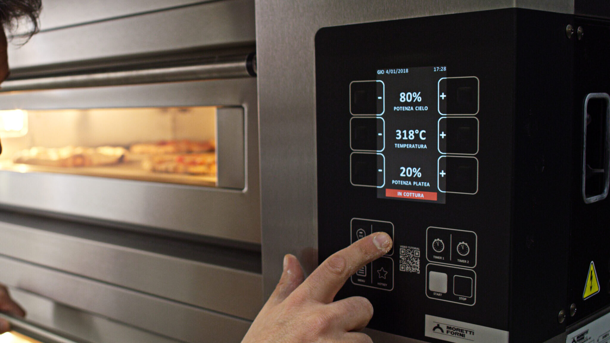 A001 C051 0104D4 2 2048x1152